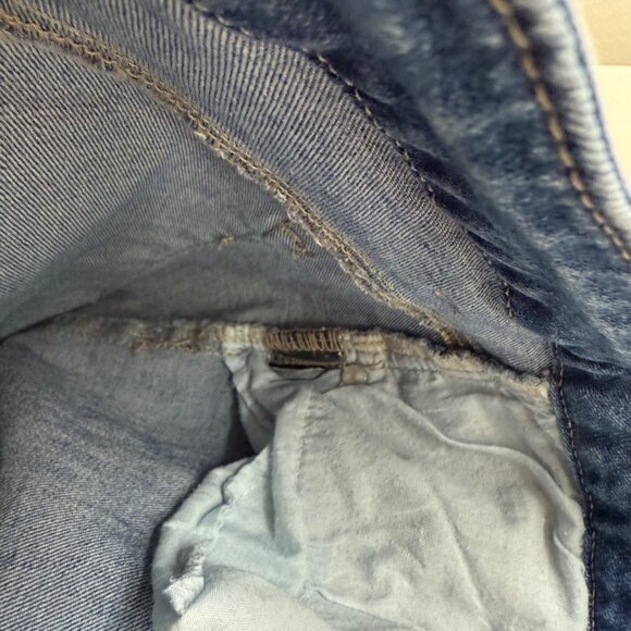 1822 Taylor Distressed Cuffed Raw Hem Denim Blue Jeans Pants Womens size 12 - Picture 3 of 9